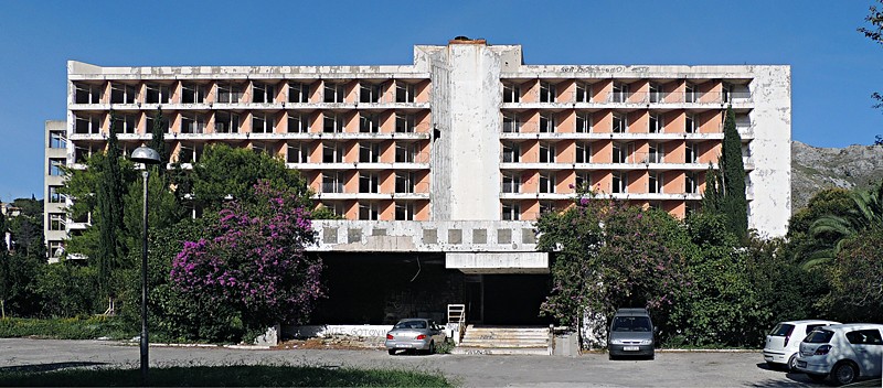 Srebeno Hotel Ruins
